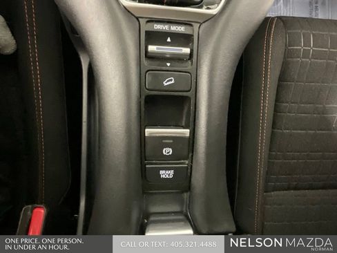 Used 2024 Honda HR-V Sport image 38