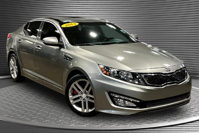 Used 2013 Kia Optima SX w/ Limited Pkg FWD image 3