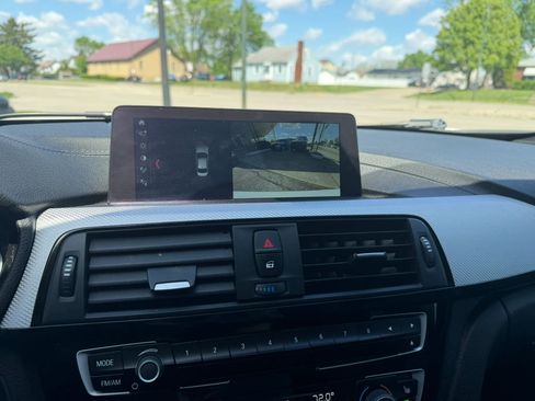 Used 2018 BMW 340i xDrive Sedan w/ Premium Package image 24