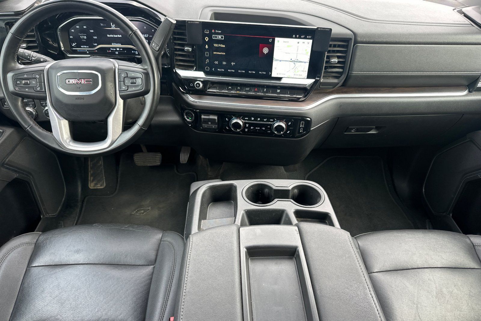 Used 2025 GMC Sierra 1500 SLT AWD/4WD image 15