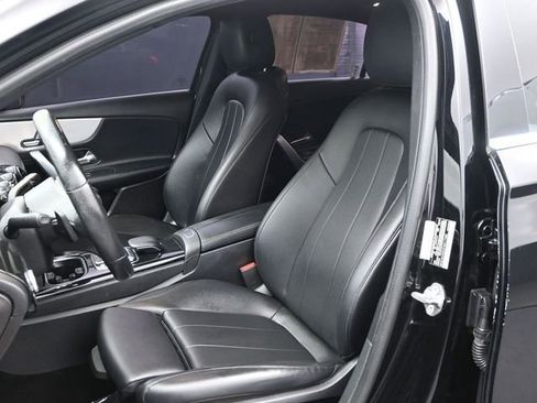 Used 2019 Mercedes-Benz A 220 image 11