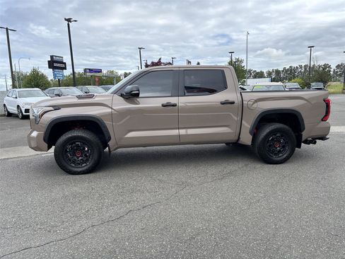 Used 2025 Toyota Tundra TRD Pro AWD/4WD image 4