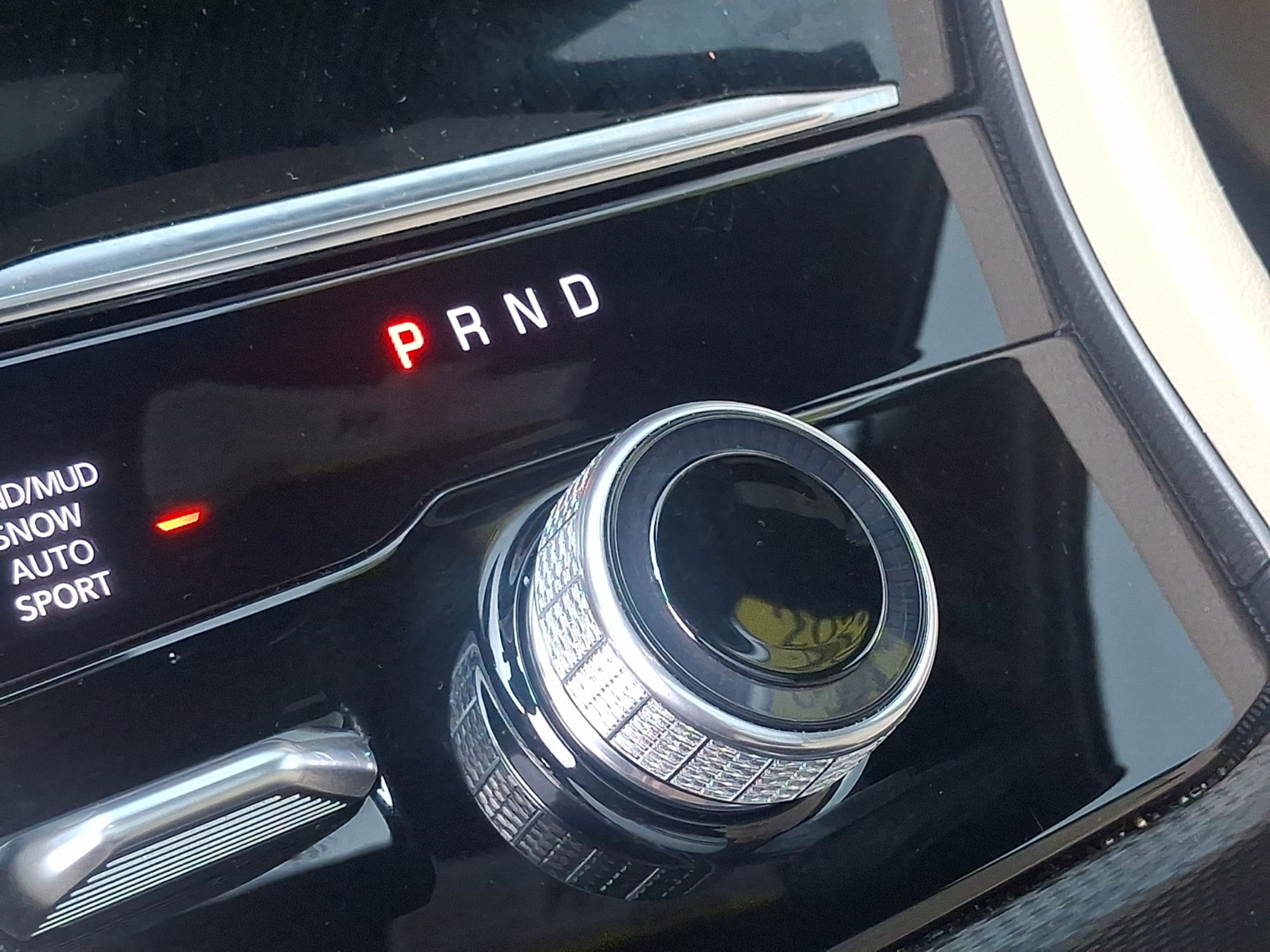Certified 2024 Jeep Grand Cherokee L Limited w/ Luxury Tech Group II AWD/4WD image 28
