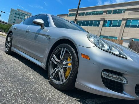 Used 2010 Porsche Panamera Turbo AWD/4WD image 17