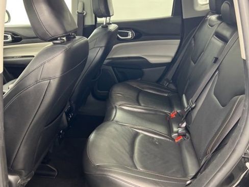Used 2022 Jeep Compass Limited w/ Elite Group image 17