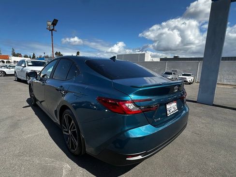 Used 2026 Toyota Camry LE w/ Convenience Package FWD image 5