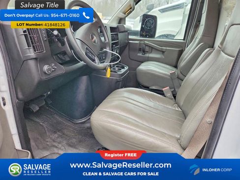 Used 2022 GMC Savana 3500 Extended w/ Power Convenience Package RWD image 9