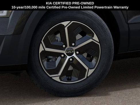 Certified 2025 Kia Niro EX FWD image 9