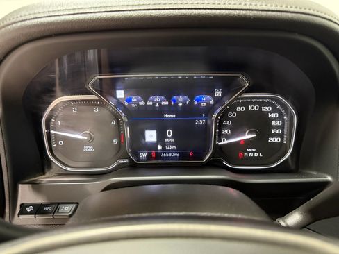 Used 2023 GMC Sierra 2500 Denali w/ Denali Ultimate Package AWD/4WD image 18