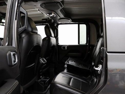 Used 2021 Jeep Gladiator Overland w/ Popular Equipment Package image 13