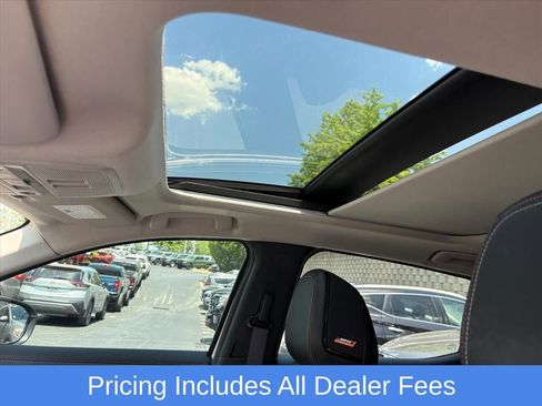 Used 2026 Nissan Kicks SR w/ SR Premium Package AWD/4WD image 11