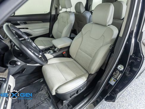 Used 2022 Kia Telluride SX w/ SX Prestige Package AWD/4WD image 24