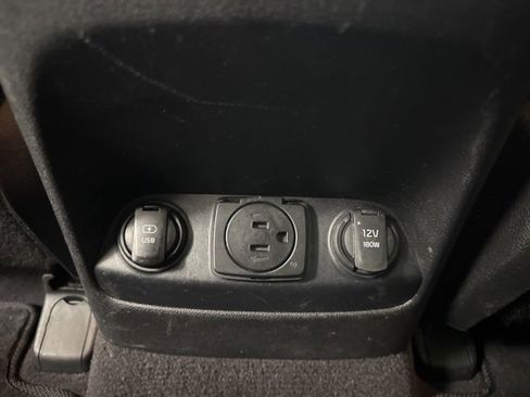 Used 2017 Kia Sorento EX w/ EX V6 Premium Package image 24