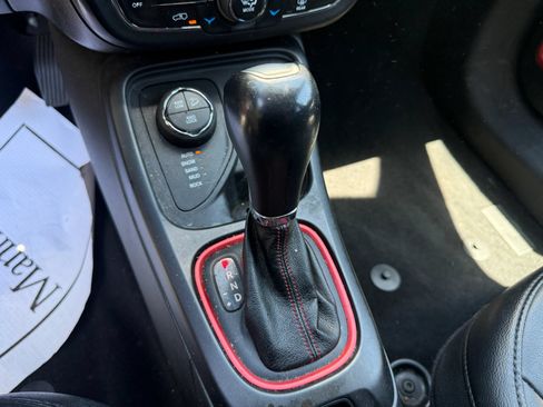 Used 2019 Jeep Compass Trailhawk AWD/4WD image 16