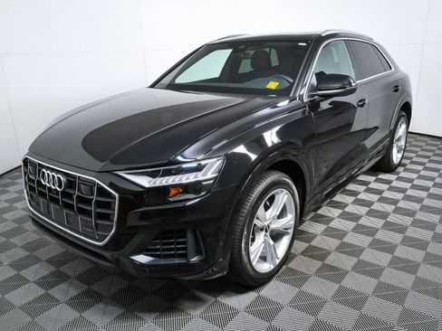 Used 2023 Audi Q8 Premium w/ Convenience Package AWD/4WD image 33