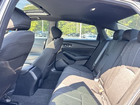 Used 2023 Honda Accord Sport image 9