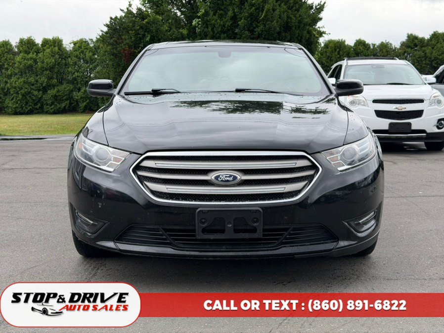 Used 2015 Ford Taurus SEL FWD image 2