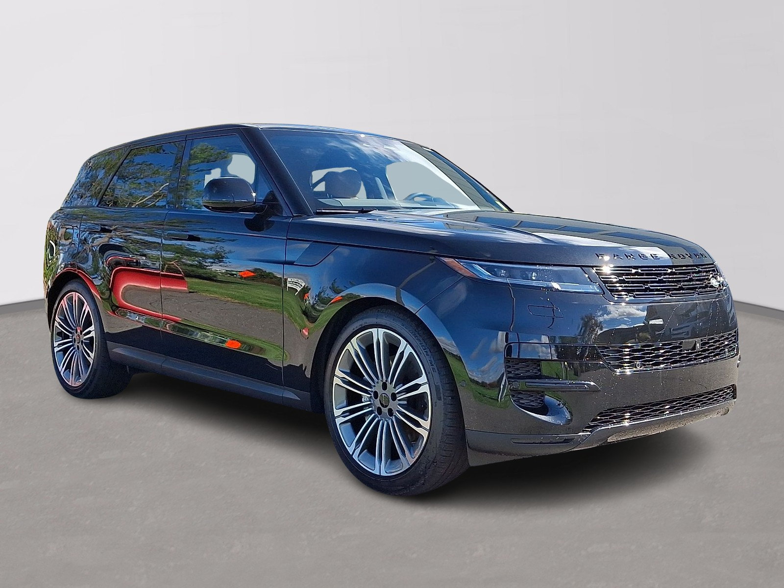 New 2027 Land Rover Range Rover Sport SE AWD/4WD image 2