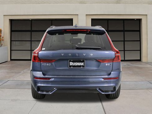 New 2026 Volvo XC60 B5 Ultra w/ Protection Package Premier image 4