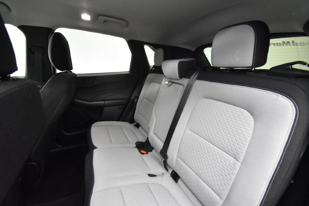 Used 2024 Ford Escape Active w/ Cold Weather Package FWD image 17
