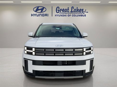 Used 2024 Hyundai Santa Fe SE image 8