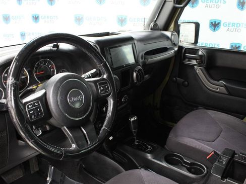 Used 2013 Jeep Wrangler Unlimited Sport w/ Connectivity Group image 7