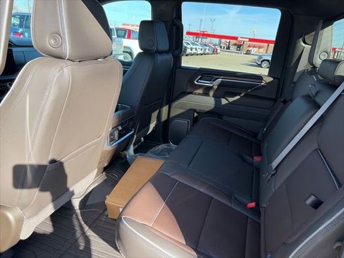 New 2026 GMC Sierra 2500 Denali w/ Denali Reserve Package image 11