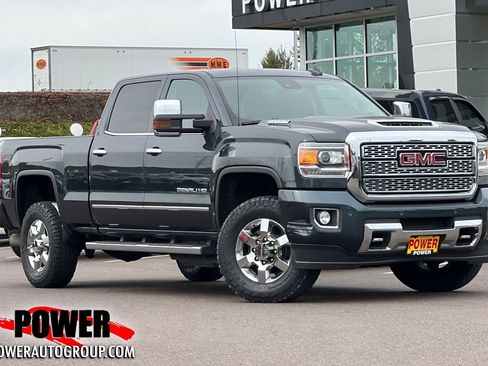 Used 2019 GMC Sierra 3500 Denali w/ Duramax Plus Package image 1