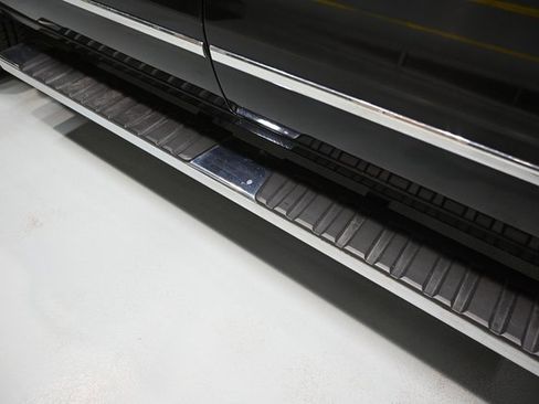 Used 2018 GMC Sierra 1500 SLT image 30