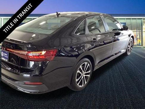 Used 2026 Volkswagen Jetta Sport FWD image 27
