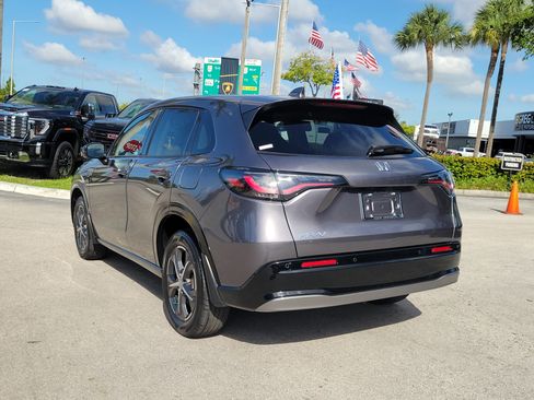 Used 2024 Honda HR-V EX-L image 7