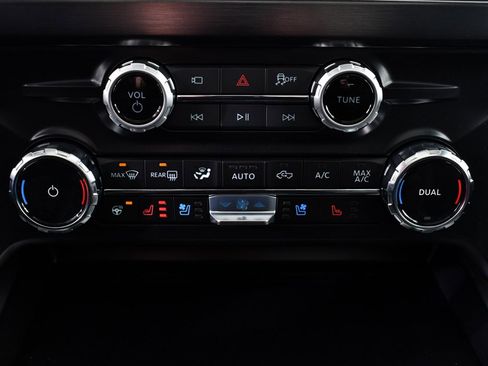 New 2026 Ford F350 Lariat image 29