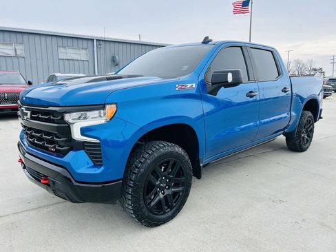 Used 2022 Chevrolet Silverado 1500 LT Trail Boss w/ LT Trail Boss Premium Package image 38