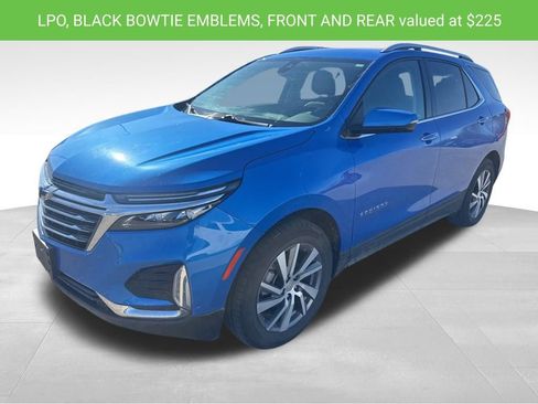 Used 2024 Chevrolet Equinox Premier image 2