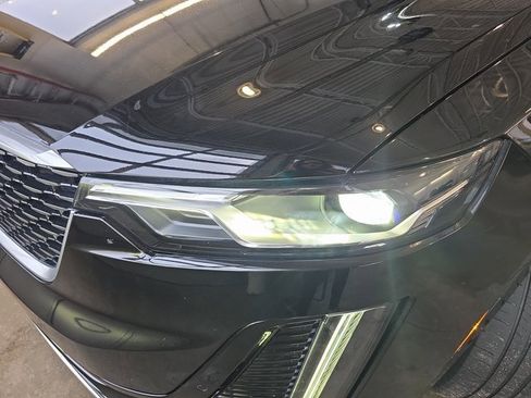 Certified 2023 Cadillac XT6 Premium Luxury w/ Technology Package image 35