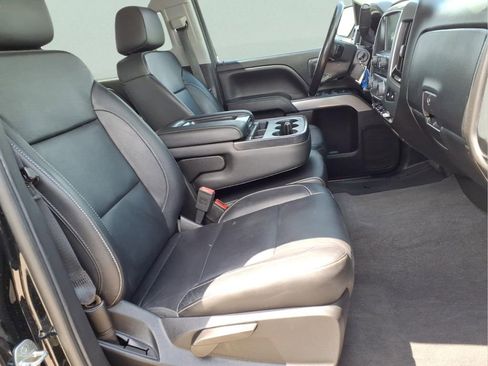 Used 2018 Chevrolet Silverado 1500 LT w/ Texas Edition AWD/4WD image 16