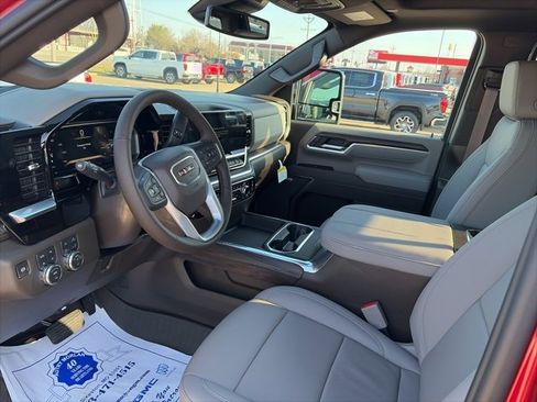 New 2026 GMC Sierra 2500 SLT w/ SLT Premium Package image 16