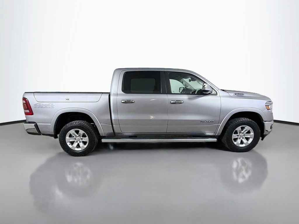 Used 2022 RAM 1500 Laramie AWD/4WD image 5