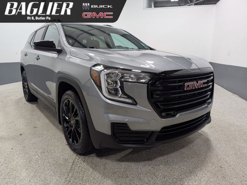 Used 2023 GMC Terrain SLE w/ Driver Convenience Package AWD/4WD image 1