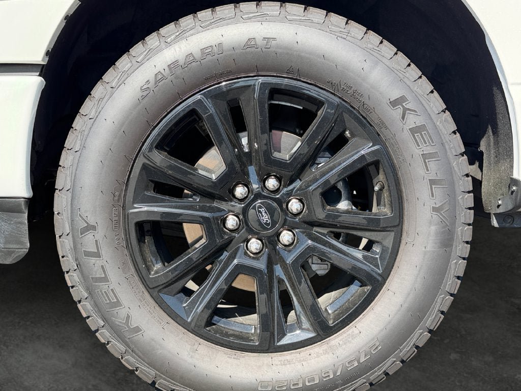 Used 2024 Ford F150 Platinum AWD/4WD image 5