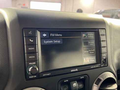 Used 2017 Jeep Wrangler Unlimited Sport image 19