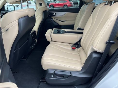 Certified 2023 Acura MDX FWD w/ Technology Package image 28