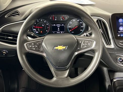Used 2024 Chevrolet Malibu LT FWD image 15