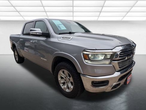 Used 2022 RAM 1500 Laramie AWD/4WD image 1