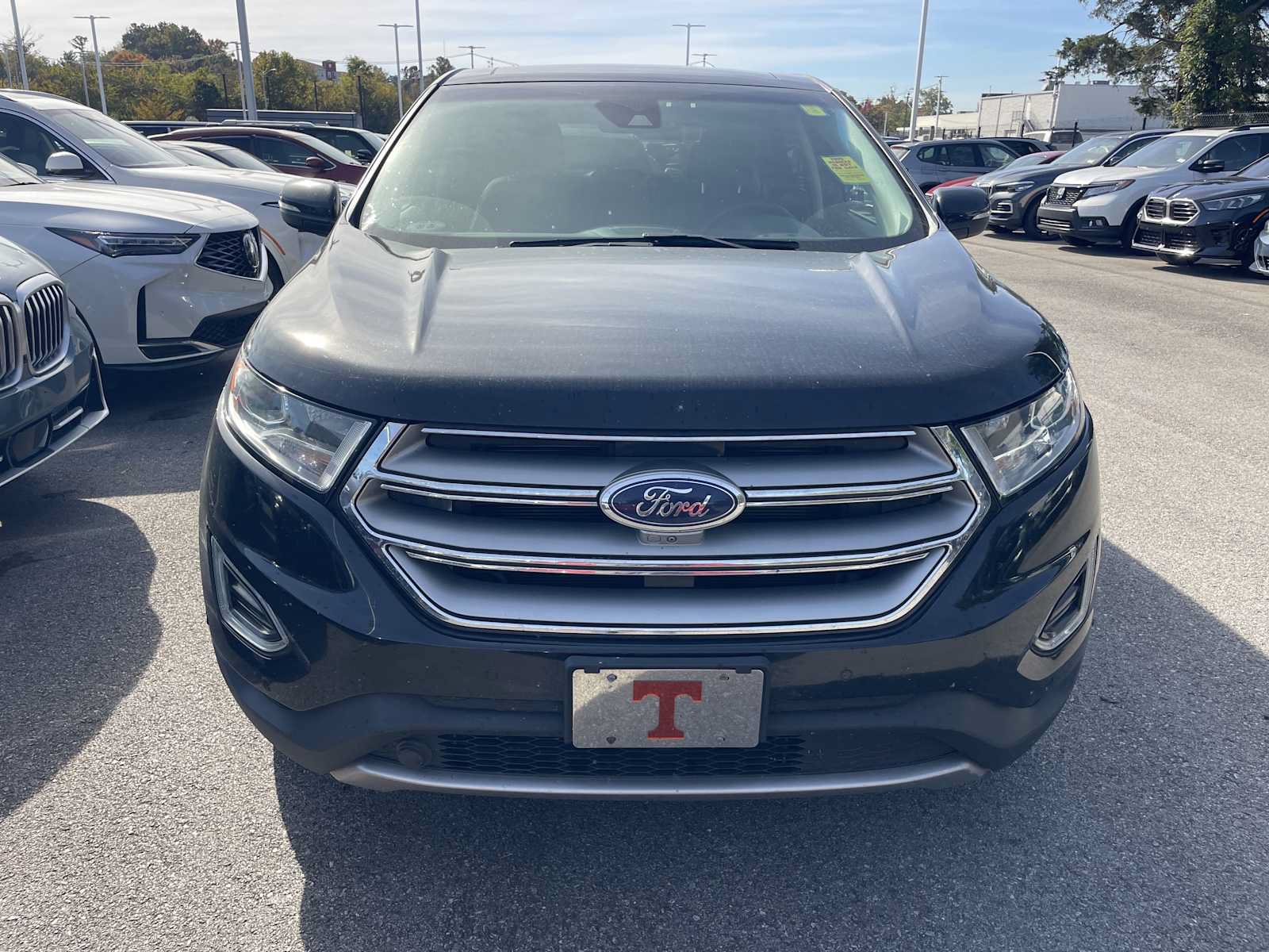 Used 2016 Ford Edge Titanium w/ Equipment Group 302A AWD/4WD image 2