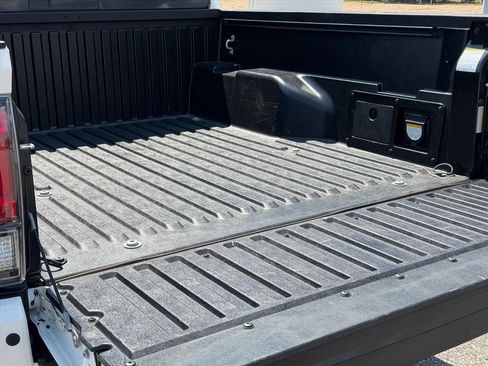 Used 2019 Toyota Tacoma TRD Pro AWD/4WD image 11
