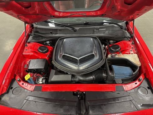 Used 2016 Dodge Challenger R/T Plus image 25