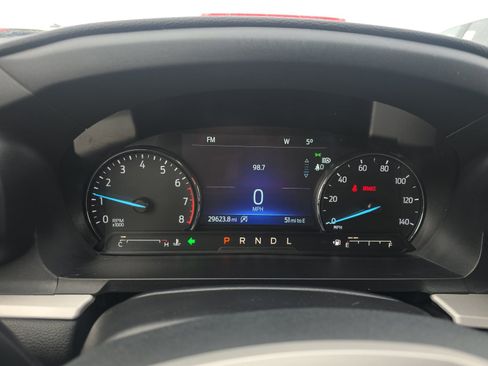 Used 2023 Ford Explorer XLT w/ Equipment Group 202A image 7