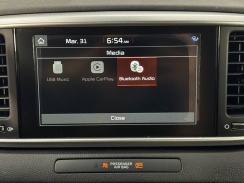 Used 2021 Kia Sportage S image 23