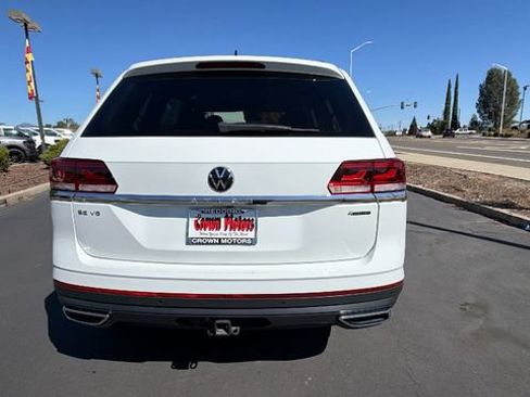 Used 2023 Volkswagen Atlas SE w/ Panoramic Sunroof Package AWD/4WD image 5
